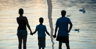 Để con không bị tổn thương khi bố mẹ ly hôn