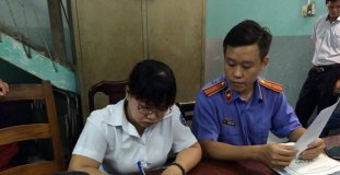 Chấp hành viên thi hành án dân sự chiếm đoạt tài sản