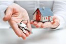 Quan hệ thừa kế giữa con nuôi và cha mẹ nuôi, cha mẹ đẻ