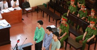 Hoàng Công Lương bị đề nghị mức án 30-36 tháng tù treo